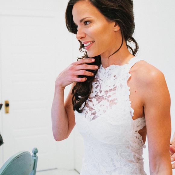 Grace Loves Lace Wedding Dress - Picture 6 of 16